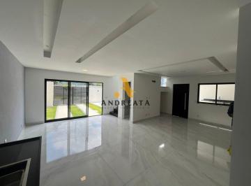 Casa · 220m² · 4 Quartos · 2 Vagas · Venda de Casa em Condomínio com 4 quarto(s), 3 suíte(s), 220 m², por R$ 1.8 milhão, no condomínio DR