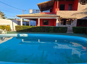 Casa de 5 quartos, Camaçari · VENDO MARAVILHOSA CASA EM CONDOMÍNIO PERTO DE PRAIA, 5 QUARTOS COM SUÍTE, GARAGEM, PISCINA E CHURRAS