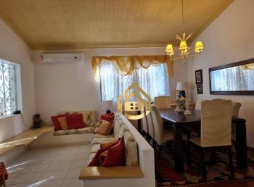 1c904e6fe58640f78a7da434a012dd5faa733fb5 · Casa com 4 dormitórios à venda por R$ 800.000,00 - Praia da Enseada - Guarujá/SP