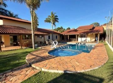 18e0f092734d61fe66ad1c6eca75e5a48b47309d · Chácara com 4 dormitórios à venda, 1432 m² por R$ 1.045.000 - Batatuba - Piracaia/SP