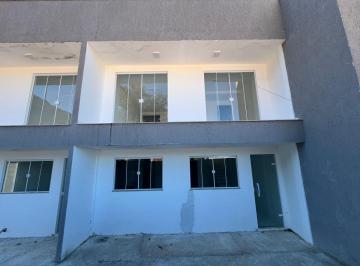 Casa de 2 quartos, Guapimirim · Casas de Vila à Venda em Caneca Fina