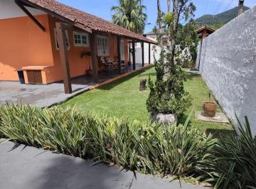 Casa de 2 quartos, São Sebastião · Casa disponível para locação anual na Praia de Juquehy!