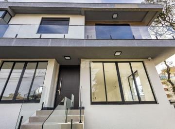 Casa de 3 quartos, Curitiba · Excelente Triplex com 1 Suíte, 2 Demi-suíte e Elevador no Santa Quitéria