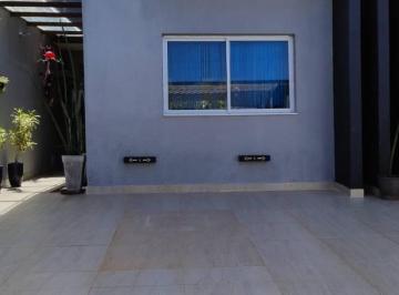 sobrado-a-venda-com-3-quartos1739510.jpeg · Sobrado à venda em Bertioga, balneario mogiano, com 3 quartos, 134m²