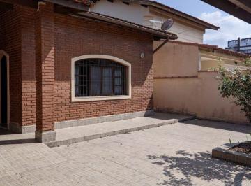 casa-com-3-quartos-a-venda-em-bertioga-morada-da-praia-1047...1202043.jpeg · Casa com 3 quartos, 200m², à venda em Bertioga, Centro