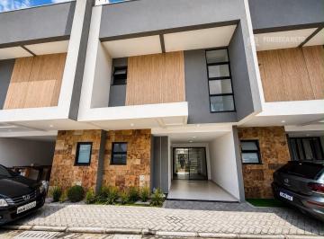 Casa · 133m² · 3 Quartos · Casa Triplex 3 dormitorios (1 suite) cond.Flor de Gardênia