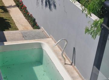 Casa de 2 quartos, Rio de Janeiro · Magnifica propriedade duplex, piscina, cascata, churrasqueira, 2 vagas