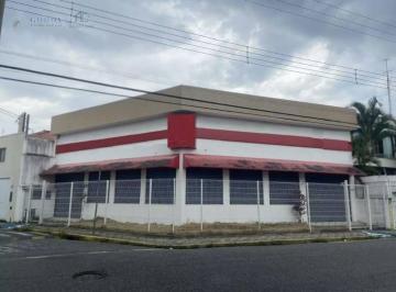 Comercial · 171m² · Ponto Comercial Amplo para Locação no Centro de Guaratinguetá