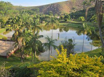 Rural · 33ha · Sítio de 33,68 ha com Lago, Vista para a Serra da Mantiqueira e 3 Casas