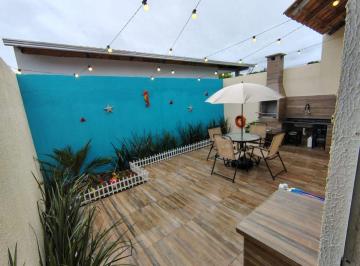 Casa de 2 quartos, Paranaguá · casa averbada, praia, terrea, porteira fechada aceita proposta