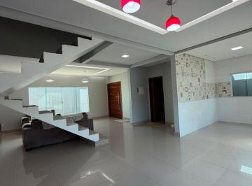 Casa de 4 quartos, Ceilândia · QNM 06 - Projeto Moderno com 4 quartos / suítes / Closet / Recém Construindo