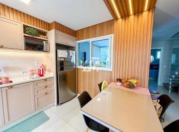 Casa · 86m² · 2 Quartos · 1 Vaga · Sobrado mobiliado 2 quartos com suíte no Pagani