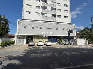 Apartamento · Apartamento em Santo Amaro da Imperatriz