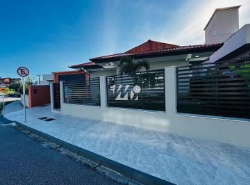 Casa · 132m² · 3 Quartos · 2 Vagas · Casa 3 Quartos com 1 Suíte - Pedra Branca