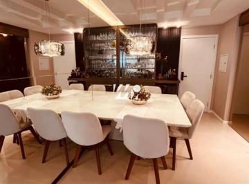 Apartamento · 102m² · 3 Quartos · 2 Vagas · Apartamento 3 Quartos com 1 Suíte e 102m² - Centro