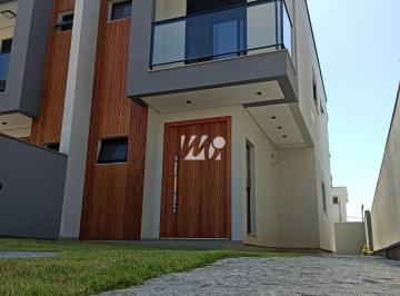 Casa · 110m² · 3 Quartos · 2 Vagas · Sobrado Geminado 3 Quartos com Piscina - São Sebastião