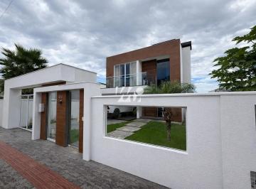 Casa · 250m² · 3 Quartos · 2 Vagas · Casa 3 Quartos com Piscina - Pedra Branca