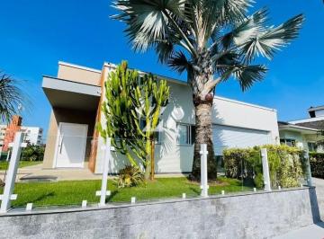 Casa · 253m² · 4 Quartos · 2 Vagas · Casa Alto Padrão Pedra Branca