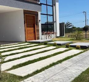 e508612471b9f9c8e640c7ea9e4df24fcd9c3623 · Casa Alto Padrão Linear no Alphaville com 03 suites