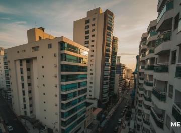 editedimage_1762350427362-17623507786821.png · Apartamento 3Q finamente mobiliado na Orla — Av. Beira Mar, Praia do Morro — R$ 900 mil