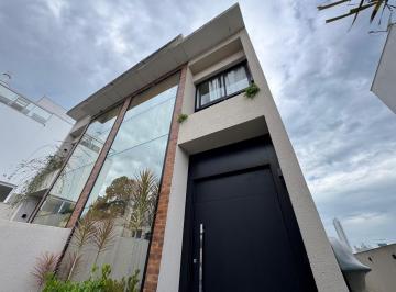 WhatsApp-Image-2026-07-10-at-13.32.25-1.jpeg · Casa à venda com 117m² por R$ 1.650.000,00