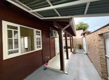 WhatsApp-Image-2026-06-23-at-09.32.18.jpeg · Casa à venda em Itapema, Alto São Bento, com 2 quartos, 144m²