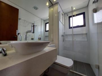 f2029a57-7114-4f29-a498-99528ba801b0 · Confortável apartamento para venda em Vila Gumercindo com 2 quartos, sendo 1 suíte, 74m²