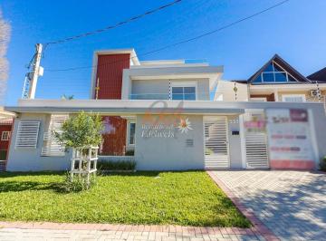 Casa · 211m² · 3 Quartos · 2 Vagas · Sobrado de 3 Quartos à Venda no Residencial Edelweiss | Boa Vista Curitiba