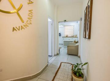 Comercial · 40m² · Casa comercial na Rua Humberto I, 90 - De frente ao restaurante Mr jin • 40 m²
