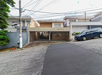 Comercial · 180m² · 9 Quartos · 4 Vagas · Casa comercial na Rua Professora Heloísa Carneiro, 270 • 180 m²