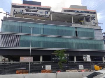 Comercial · 380m² · Loja na Rua Bastos Pereira, 65 • 380 m²