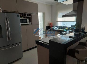 Casa · 210m² · 3 Quartos · 2 Vagas · Casa para venda em Parque Jardim Europa de 210.00m² com 3 Quartos, 1 Suite e 2 Garagens