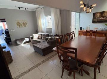 Casa · 150m² · 2 Quartos · 7 Vagas · Casa para venda em Residencial Zanetti de 150.00m² com 2 Quartos, 1 Suite e 7 Garagens