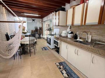 Casa · 166m² · 3 Quartos · 2 Vagas · Casa para venda em São Joaquim de 166.00m² com 3 Quartos, 3 Suites e 2 Garagens