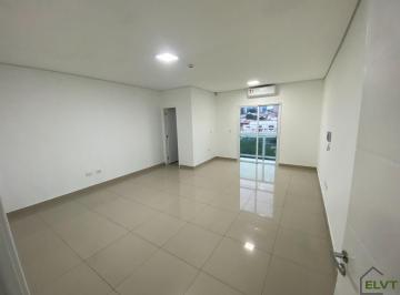 img334857067 · Sala Comercial 40m² com Sacada, Ar e Segurança | Condomínio com Água e Luz