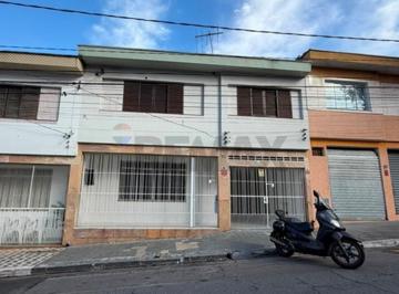 Casa · 142m² · 3 Quartos · 1 Vaga · Sobrado para venda em Osvaldo Cruz de 142.00m² com 3 Quartos e 1 Garagem