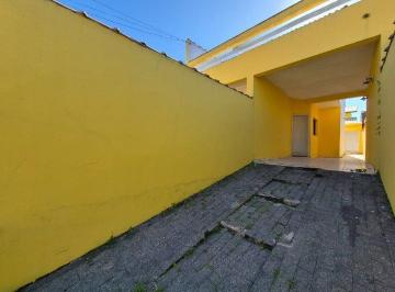 Casa · 170m² · 3 Quartos · 2 Vagas · Sobrado com 3 quartos sendo 2 suíte no Stella Maris