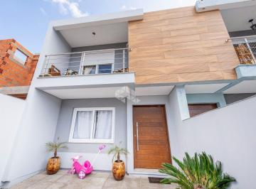 Casa · 137m² · 3 Quartos · 2 Vagas · Casa Sobrado no Bairro Igara, 03 quartos com sacada sendo 01 suíte
