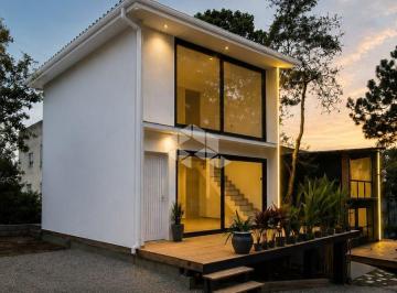 Casa · 95m² · 2 Quartos · 2 Vagas · Casa à venda em Florianópolis no Bairro Ingleses do Rio Vermelho com 2 Dormitóri