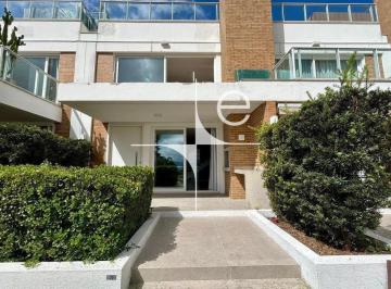 Casa · 180m² · 4 Quartos · Casa para aluguel - em Cacupé