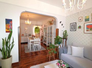 IMÓVEIS-NA-VILA-MARIANA-CASA-REFORMADA · Linda casa reformada em rua tranquila da Vila Mariana