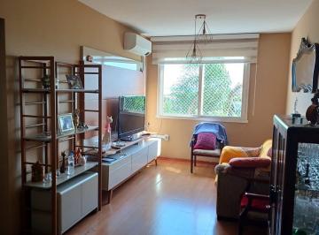 Apartamento · 79m² · 3 Quartos · 1 Vaga · Apartamento de 3 quartos, elevador e 1 vaga no bairro Tristeza.