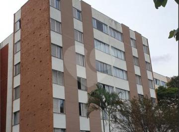 Apartamento · 96m² · 3 Quartos · 1 Vaga · Apartamento para venda em Barcelona de 96.00m² com 3 Quartos e 1 Garagem