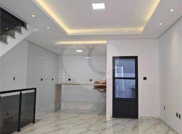 Casa · 75m² · 3 Quartos · 2 Vagas · Sobrado para venda em Vila Camilópolis de 74.75m² com 3 Quartos, 1 Suite e 2 Garagens