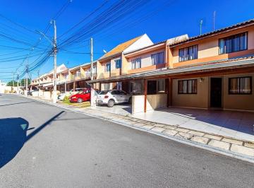 Casa · 74m² · 3 Quartos · 2 Vagas · Sobrado para alugar em Alto Boqueirão de 74.00m² com 3 Quartos e 2 Garagens