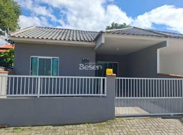 Casa · 52m² · 2 Quartos · 1 Vaga · IMÓVEL COM EXCELENTE LOCALIZAÇÃO NO BALNEÁRIO BRASILIA