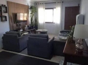 Casa · 136m² · 2 Quartos · 3 Vagas · Sobrado com 2 quartos no Sítio da Figueira