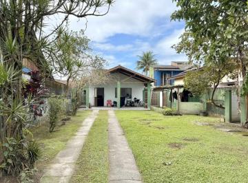 Casa · 116m² · 2 Quartos · 3 Vagas · Casa à Venda a 500 Metros da Praia – Excelente Oportunidade de Investimento