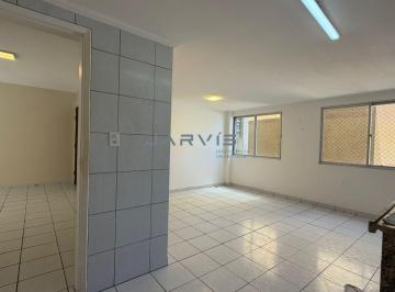 Apartamento · 125m² · 3 Quartos · 1 Vaga · Alugo apartamento com 3 quartos na Ponta Verde a 200m da praia - R$3.900,00
