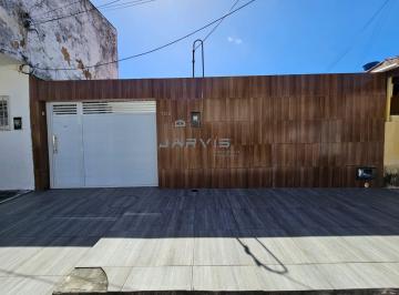Casa · 160m² · 3 Quartos · 2 Vagas · Vendo Casa entre Poço e Ponta Verde - R$ 760.000,00